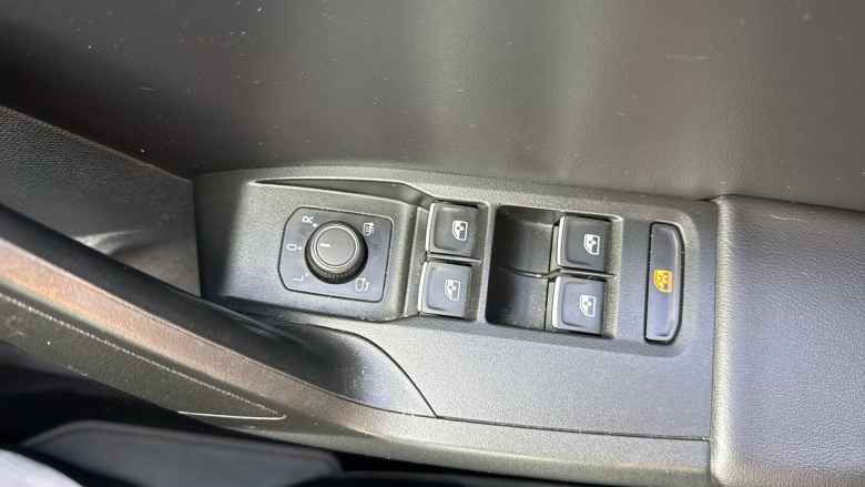 SEAT Leon 1.5 TSI EVO FR 5dr Petrol Hatchback